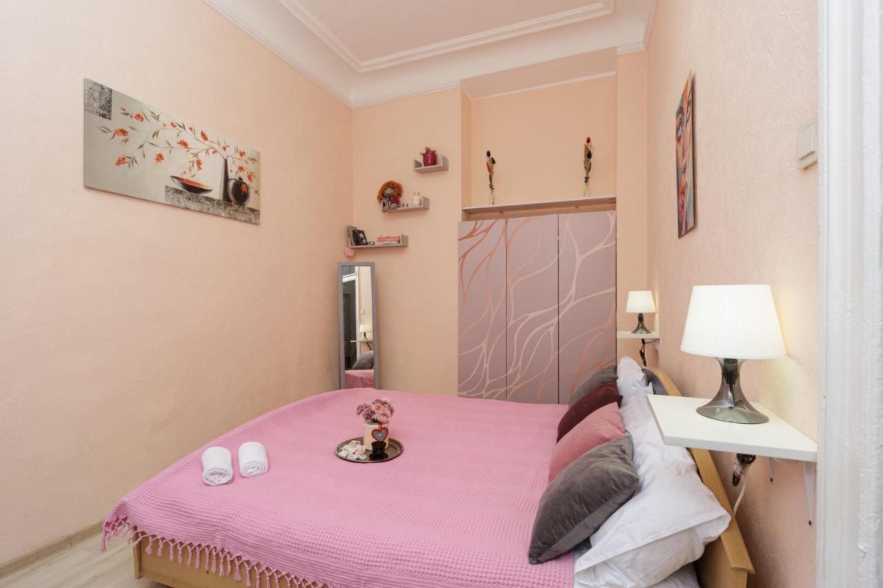 Comfortable Apartment In The Very Center Of 오데사 외부 사진