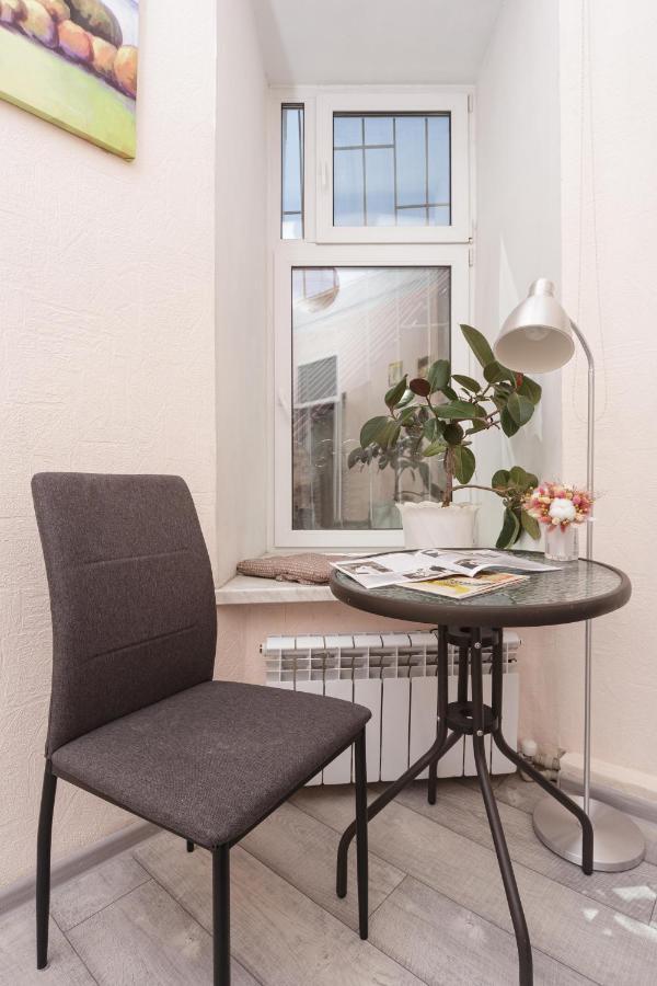 Comfortable Apartment In The Very Center Of 오데사 외부 사진